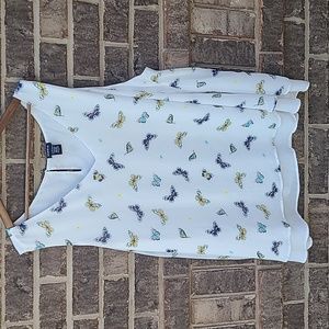 Chiffon butterfly sleeveless tank Torrid size 4